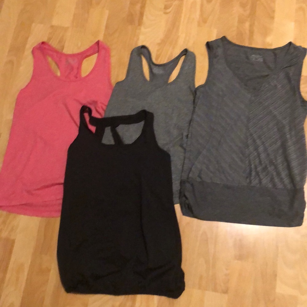 Workout tops bundle